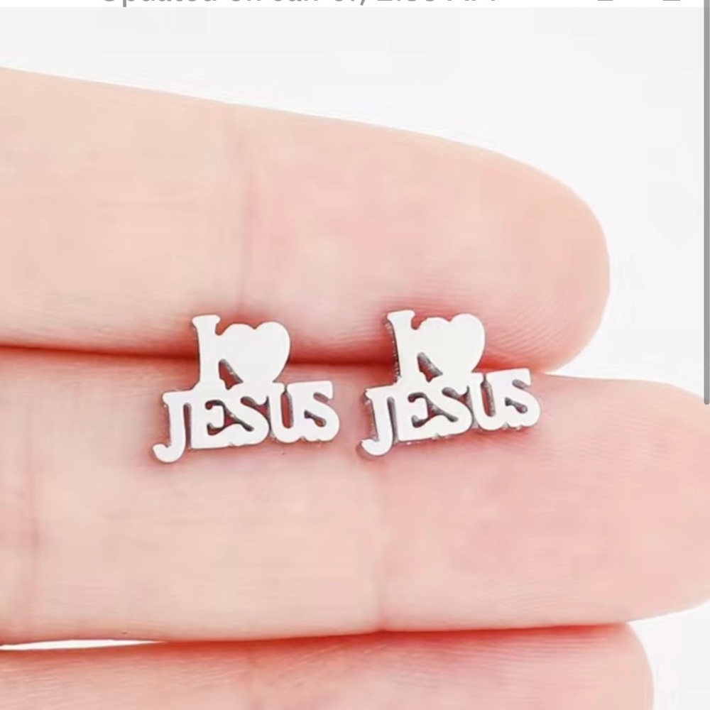 🙌🏽 ✨3 for $30 Silver I Love Jesus Stud Earrings